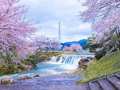 Junigataki Falls